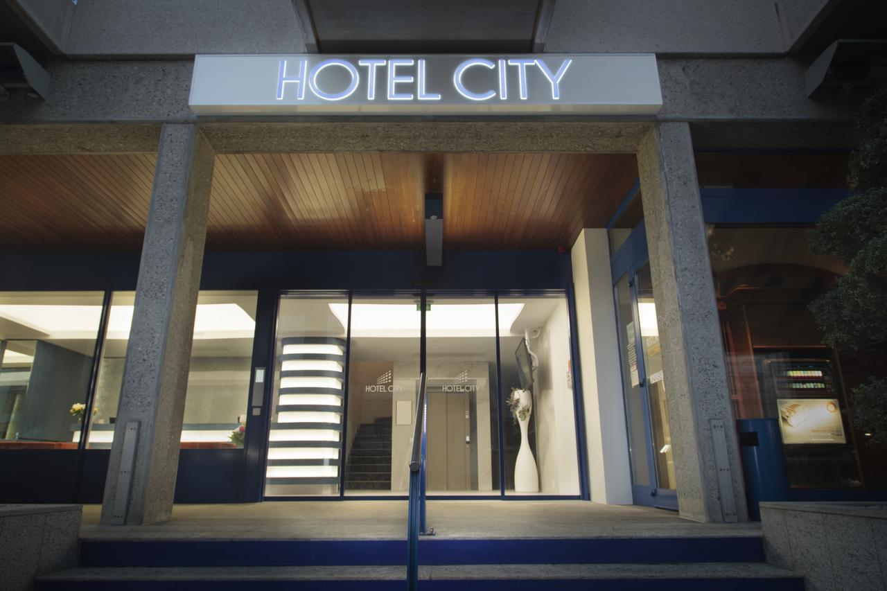 Hotel City Локарно Экстерьер фото